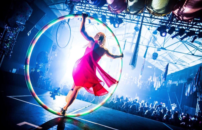 hire a Cyr wheel performer