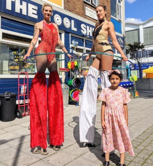 circus carnival performers