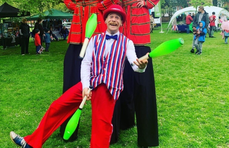 monarchy events jugglers