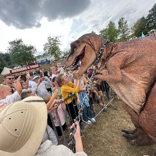 telford balloon fiesta dinosaurs