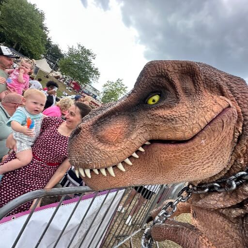 telford balloon fiesta dinosaurs