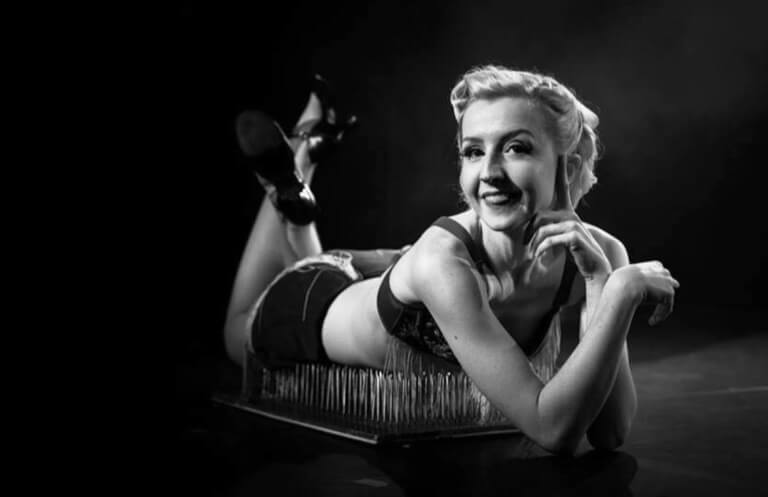 hire a Freak show performer