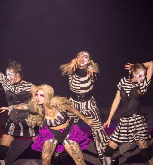Halloween acts